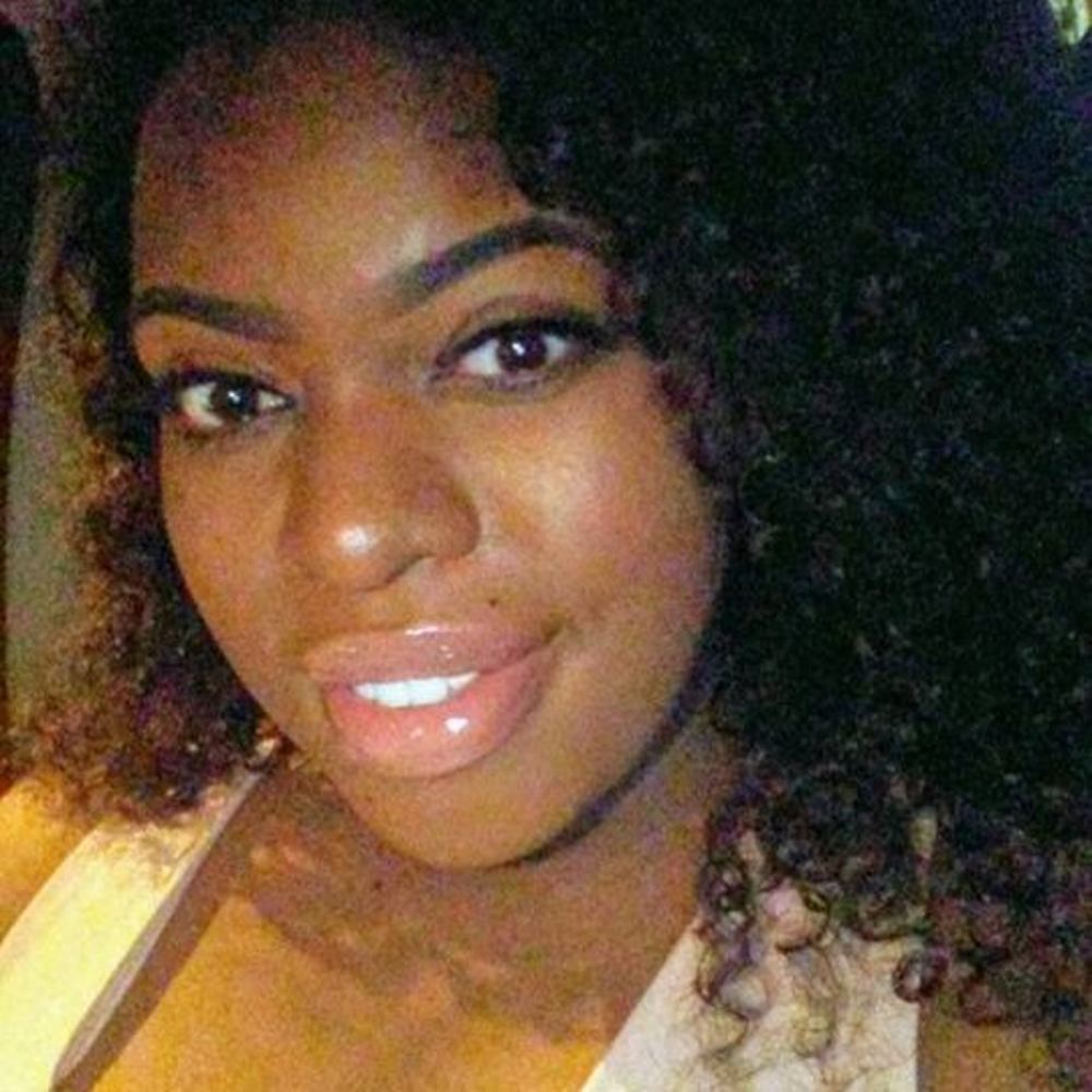 Meet your Posher, Liara